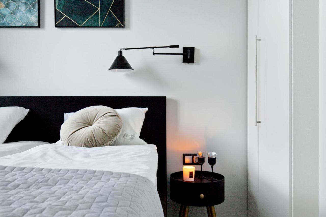 Elite Apartments Garden Gates Premium 格但斯克 外观 照片